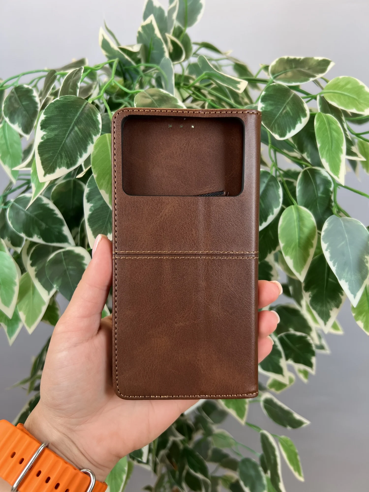 Тёмно-коричневый чехол книжка elitcase для Xiaomi Poco F6 Pro / Поко Ф6 Про