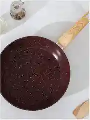 Бордовый сковорода кованая Magistro Natural, ручка soft-touch, антипригарное покрытие