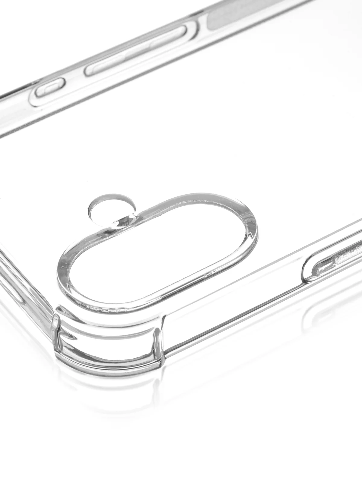 Прозрачный чехол для iPhone 16 противоударный силиконовый ROSCO прозрачный с защитой камер, углами