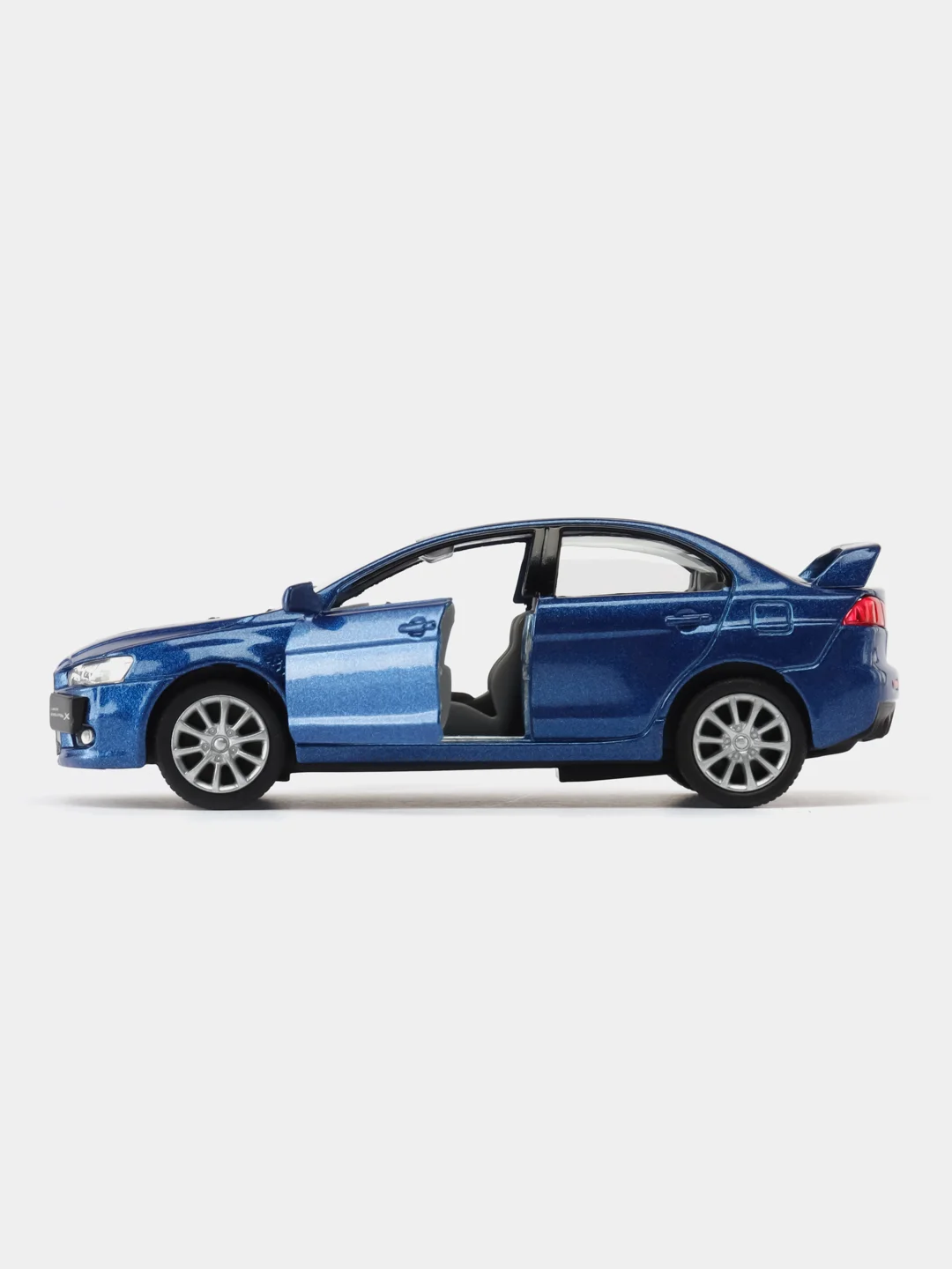 Синий масштабная модель авто 1:36 MITSUBISHI Lancer Evolution X