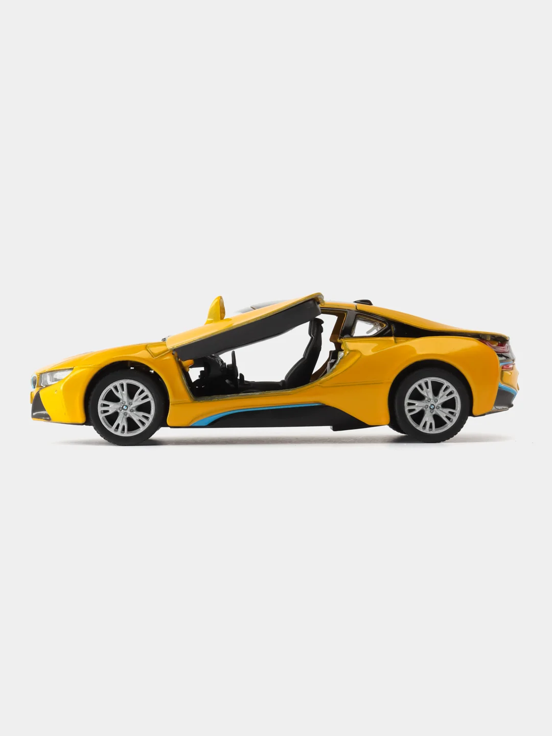Желтый масштабная модель авто 1:36 BMW i8
