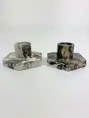 Золотой подсвечники для столовых свечей из гипса, 2 шт