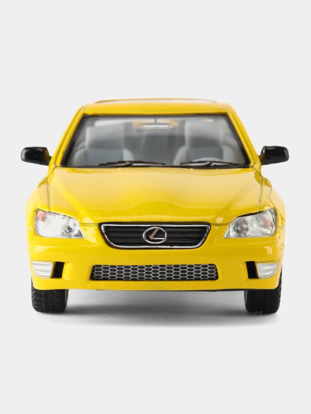 Желтый масштабная модель авто 1:36 LEXUS IS 300