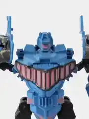 РОБОТ-трансформер Bruticus