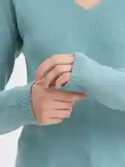 Мятный женский свитер