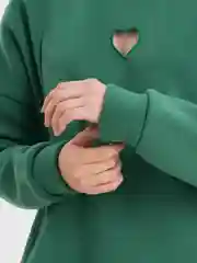 Зеленый женский свитшот с вырезом на груди