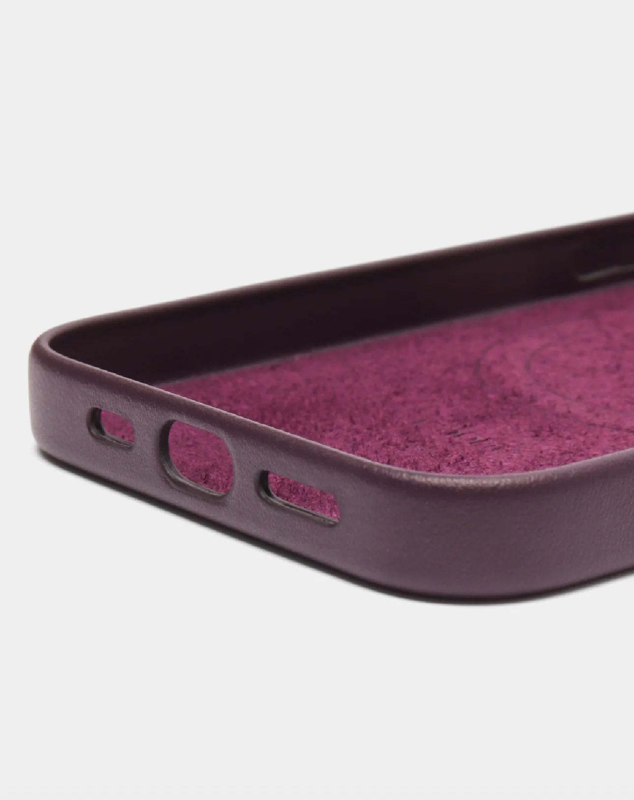 Тёмно-бордовый кожаный чехол Leather Case для iPhone 14 Pro с функцией MagSafe