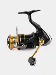 Катушка  Daiwa Crossfire