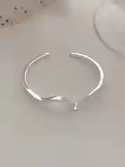 Женский открытый тонкий браслет
