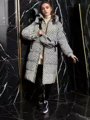 Белый куртка женская, удлиненная зимняя, демисезон