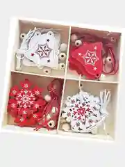 Белый набор новогодних деревянных ёлочных экологичных игрушек 12 штук