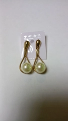 Серьги гвоздики, 4 вида
