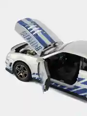 Белый nissan Skyline GTR34 M266 A4473