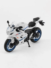 Мотоцикл металл. 1:12 Suzuki GSX-R1000, белый, в/к 7,1 х 11,7 х 20,6 см JB1251605