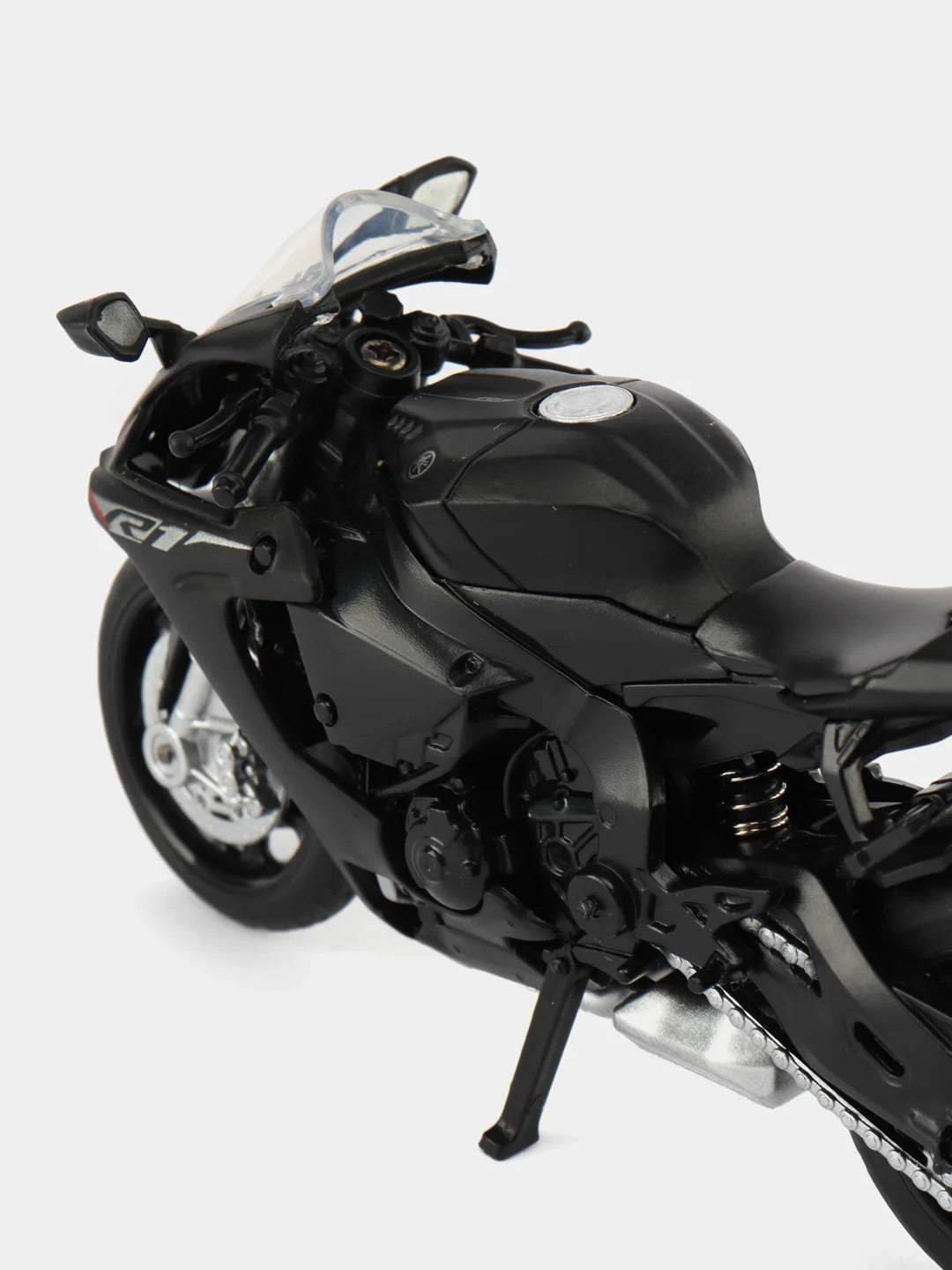 Мотоцикл металл. 1:18 Yamaha YZF-R1, черный, в/к 9,2 х 4,5 х 14 см JB1251601