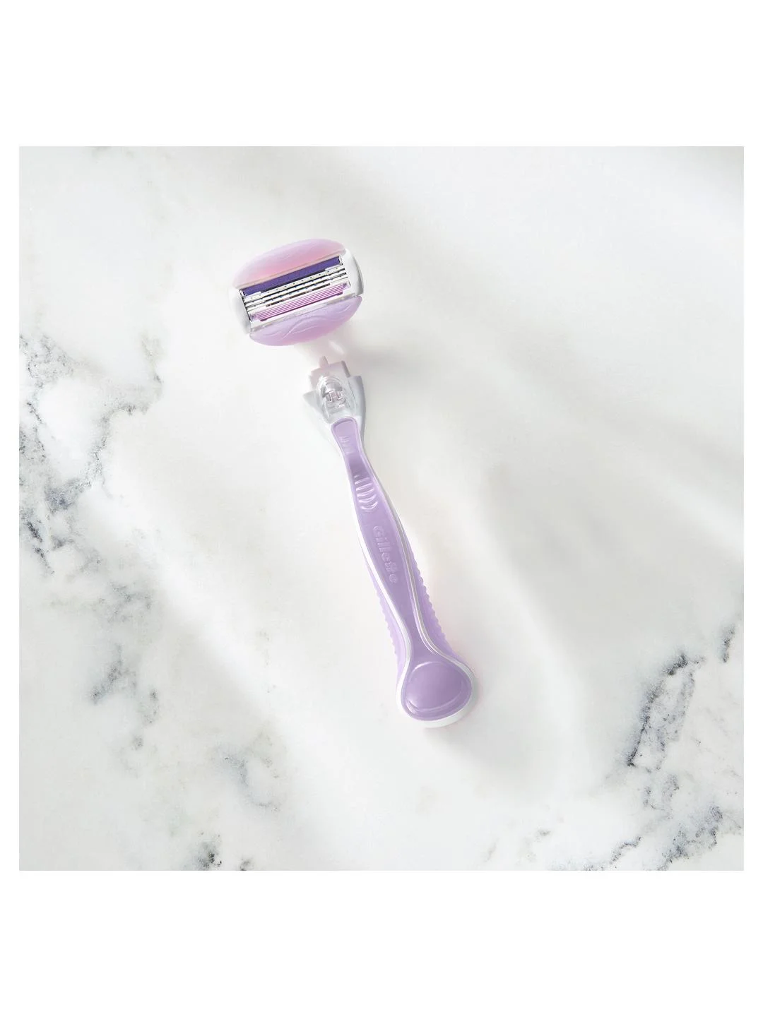 Женская бритва Gillette Venus Breeze, сменные кассеты cо полосками с гелем, 2шт