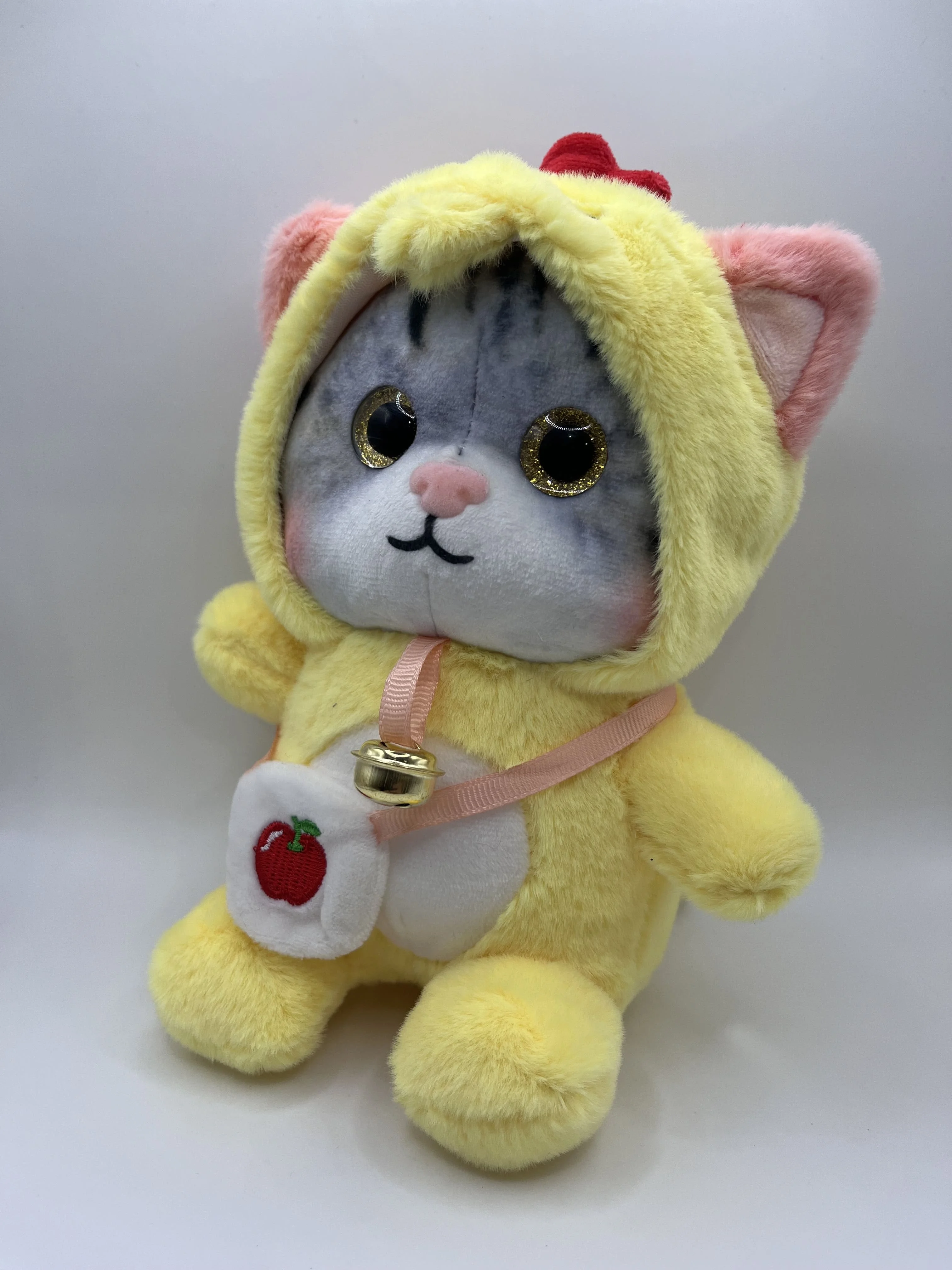 Желтый мягкая игрушка Котик в костюме оленя, плюшевая с бубенцом, 18см,подарок детям на новый год