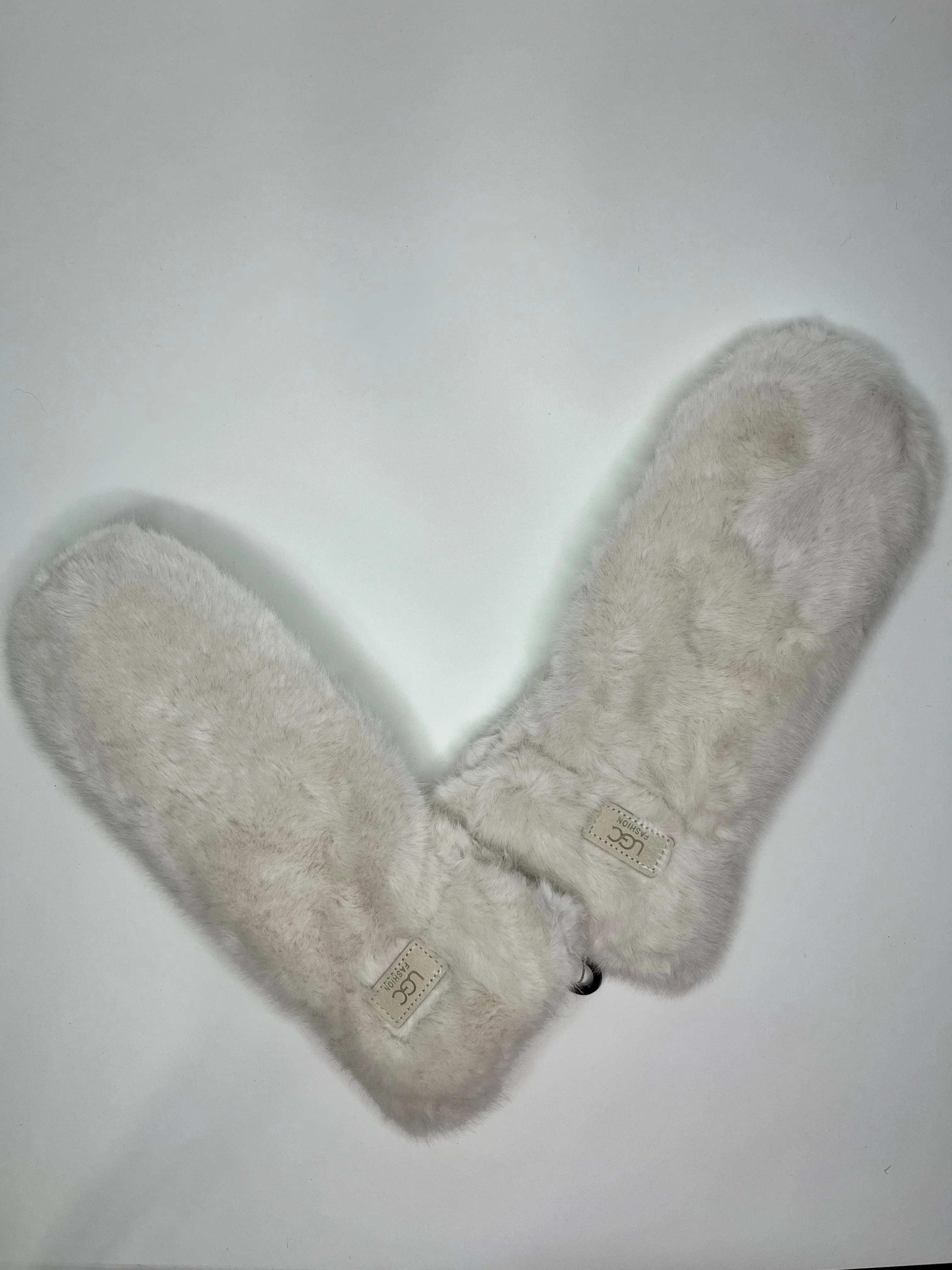 Белый варежки теплые меховые, зимние женские, UGS Fashion