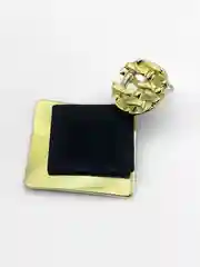Золотой серьги-подвески женские, квадратные, серьги массивные