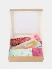 Розовый подарочный набор косметики женский, бьюти бокс для ухода за лицом и телом
