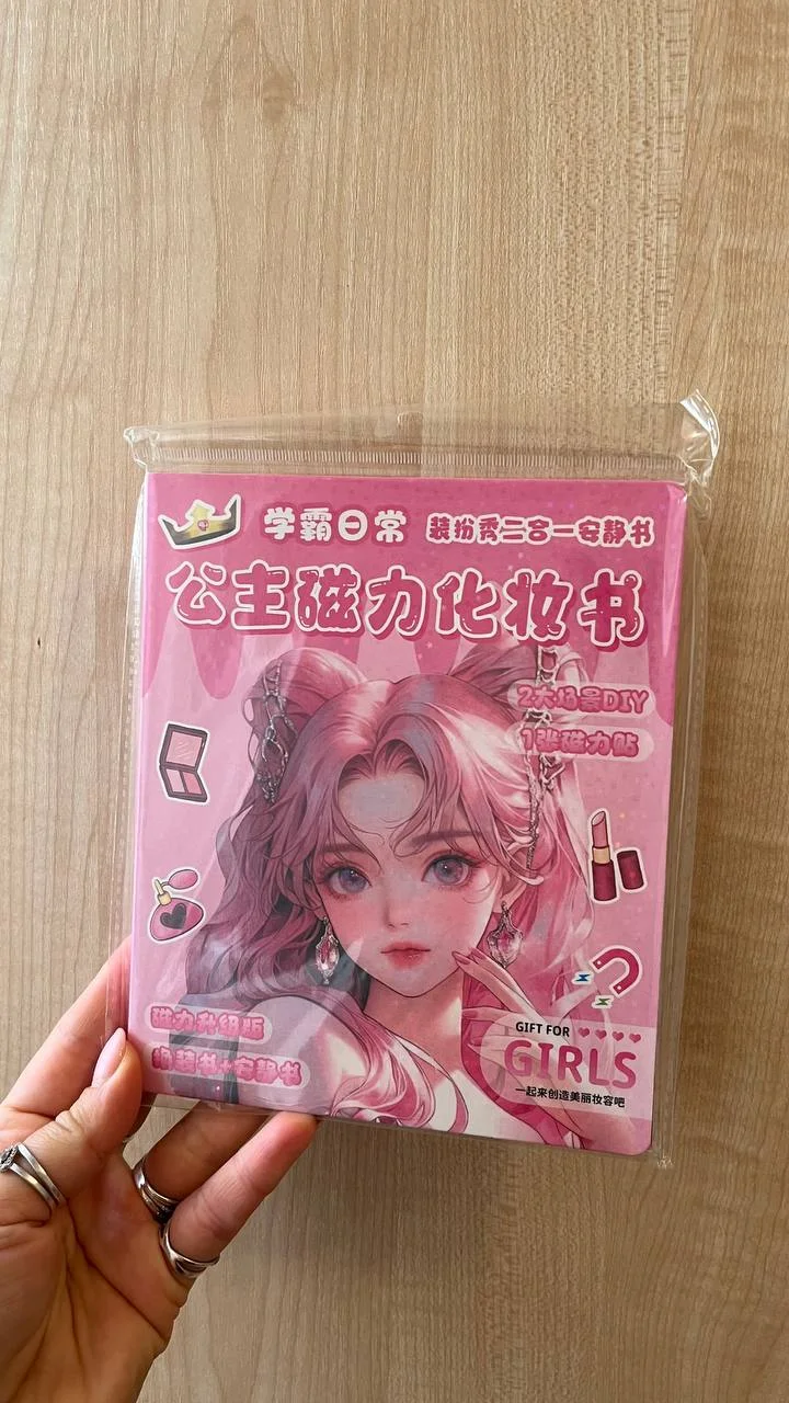 Блокнот Аниме с наклейками.girlish makeup book