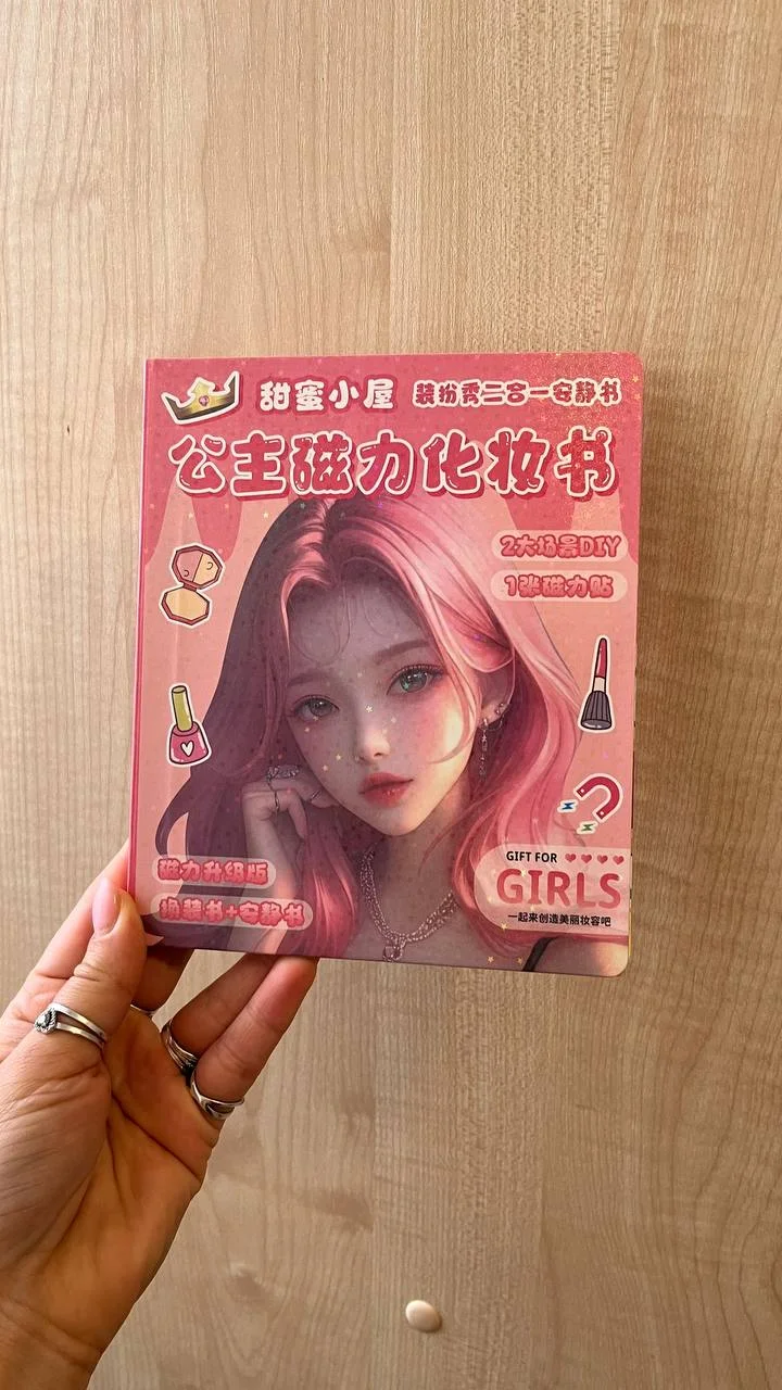Блокнот Аниме с наклейками.girlish makeup book