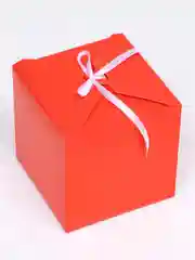 Красный коробка подарочная квадратная, самосборная, 12 х 12 х 12 см