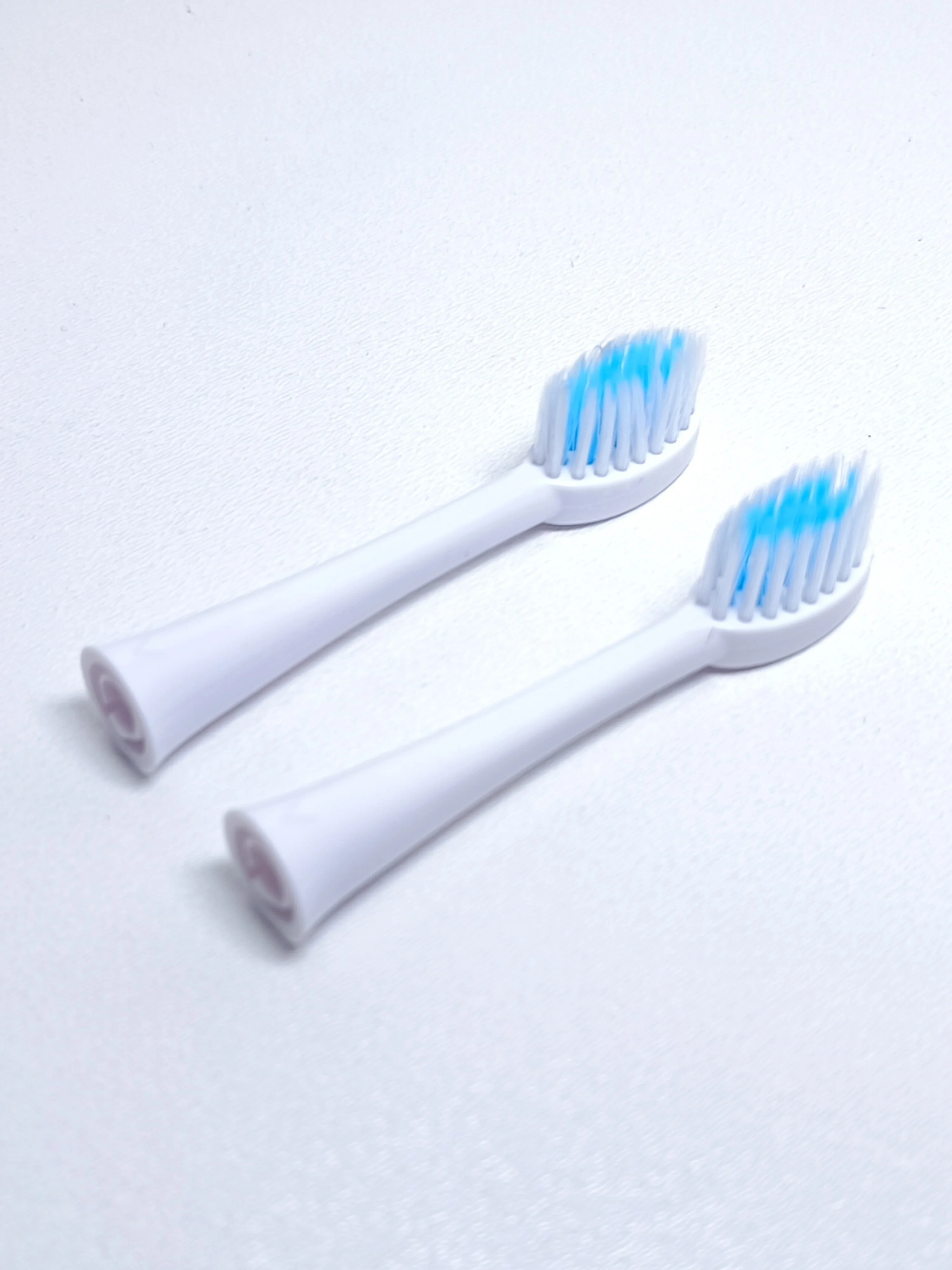 Белый насадки сменные для электрической зубной щетки ,Sonic Toothbrush X-3 2 шт