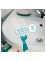 Женская бритва Venus Smooth с 4 сменными кассетами и чехлом для хранения