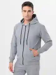 Серый костюм спортивный