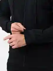 Черный костюм спортивный