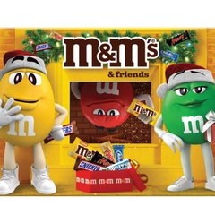 Сладкий подарок M&M's & Friends на Новый Год, набор конфет M&M's, Snickers, Twix, Bounty, Milky Way, Mars с сюрпризом внутри 394г