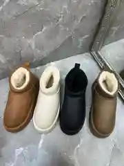 Женские угги