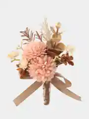 Розовый бутоньерка для жениха на свадьбу