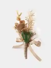 Коралловый меланж бутоньерка для жениха на свадьбу