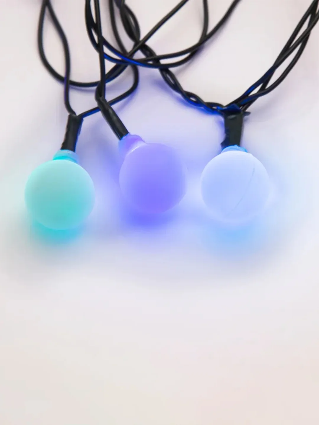 Гирлянда Шарики Neon-Night, диаметр 18 мм, темно-зеленый ПВХ, 30 LED, RGB, IP20, 5 м