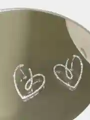 Серьги в форме сердца