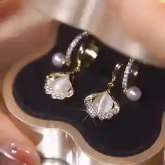 Женские серьги