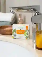 Натуральное туалетное мыло Synergetic "Масло мяты и апельсин", 90 гр
