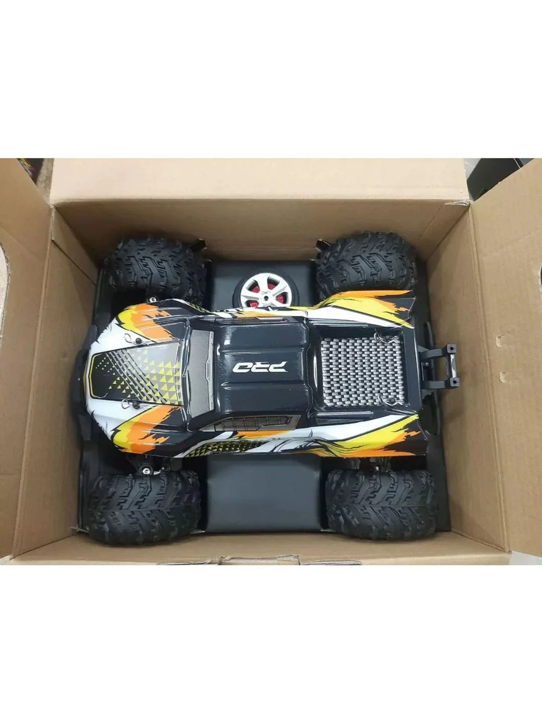 Оранжевый джип 16102 Pro Orange, 1:16