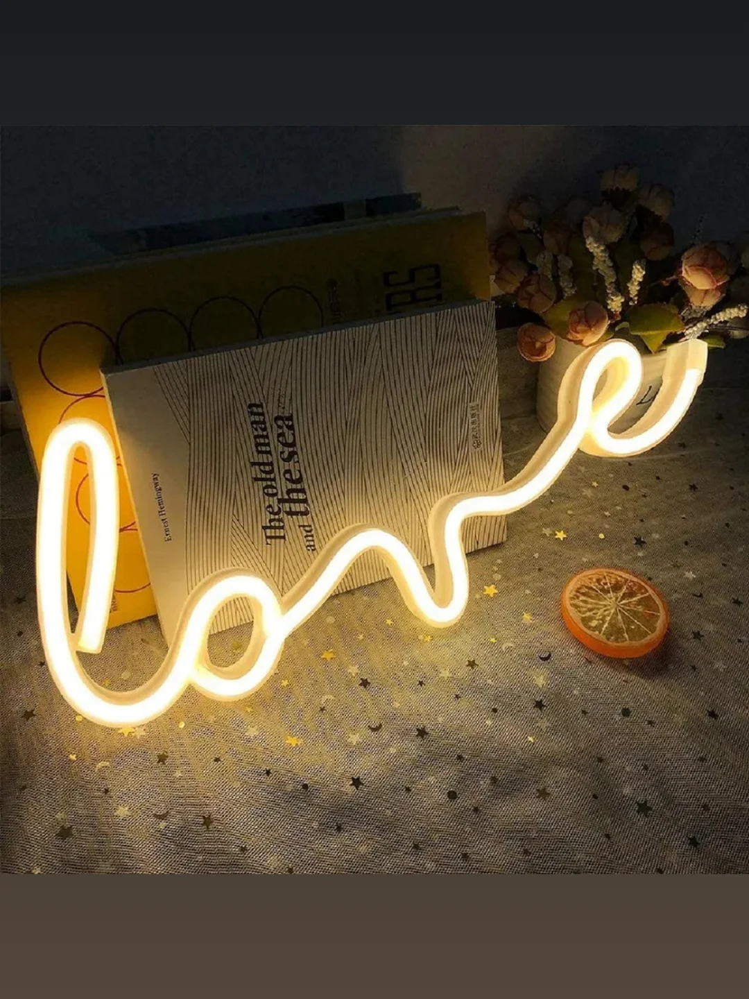 Вывеска неоновая декоративная "Love" (курсив), теплый белый