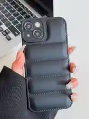 Черный чехол iPhone 16 / 15 / 14 / 13 / 12 / 11 / Pro / Pro Max / Plus противоударный, выпуклый