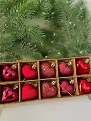 Алый набор елочных шаров-игрушек, украшение новогодние в форме сердца, 10 шт, 4 см