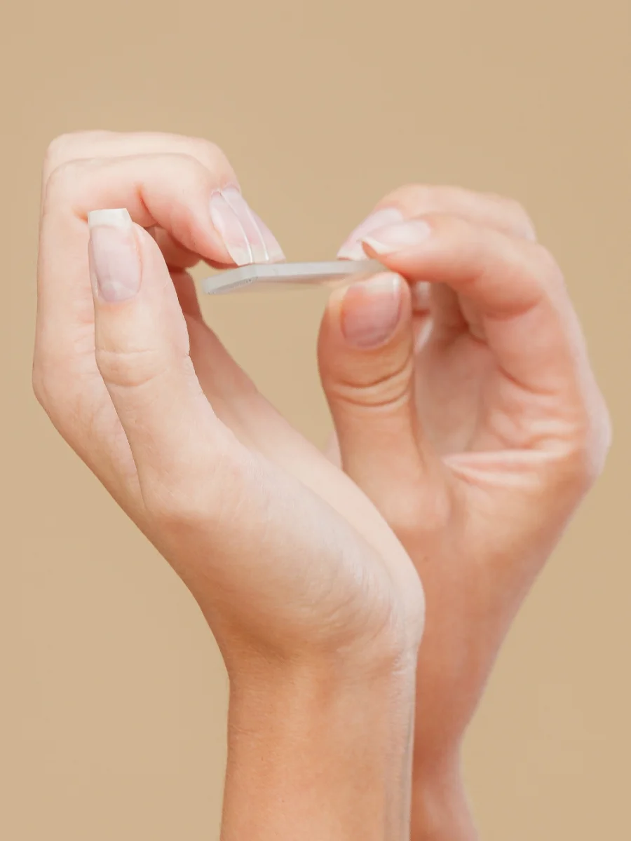 Пилка для ногтей стеклянная для полировки, шлифовки OLZORI VirGo Nail 01