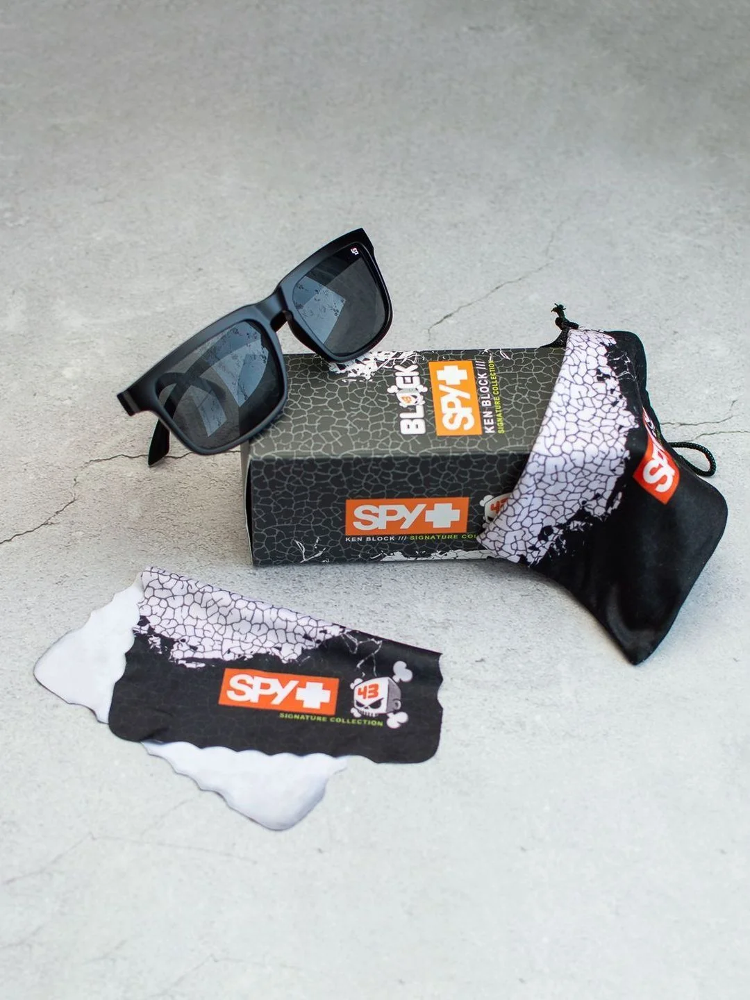 Черный солнцезащитные очки Spy Ken Block / Солнечные очки / Солнцезащитные очки мужские, женские