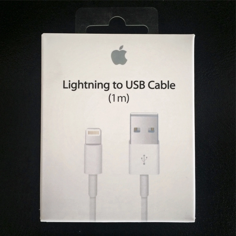 Apple Lightning Cable