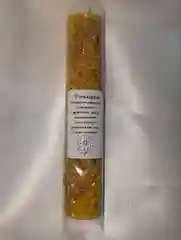 Желтый свечи программные с травами из медовой вощины в ассортименте