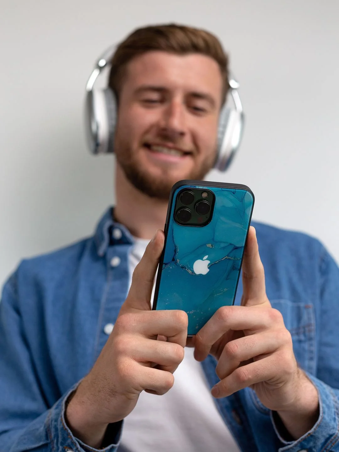 Синий чехол на iphone 14 pro max, защитный, силиконовый с пластиком/задняя накладка под мрамор