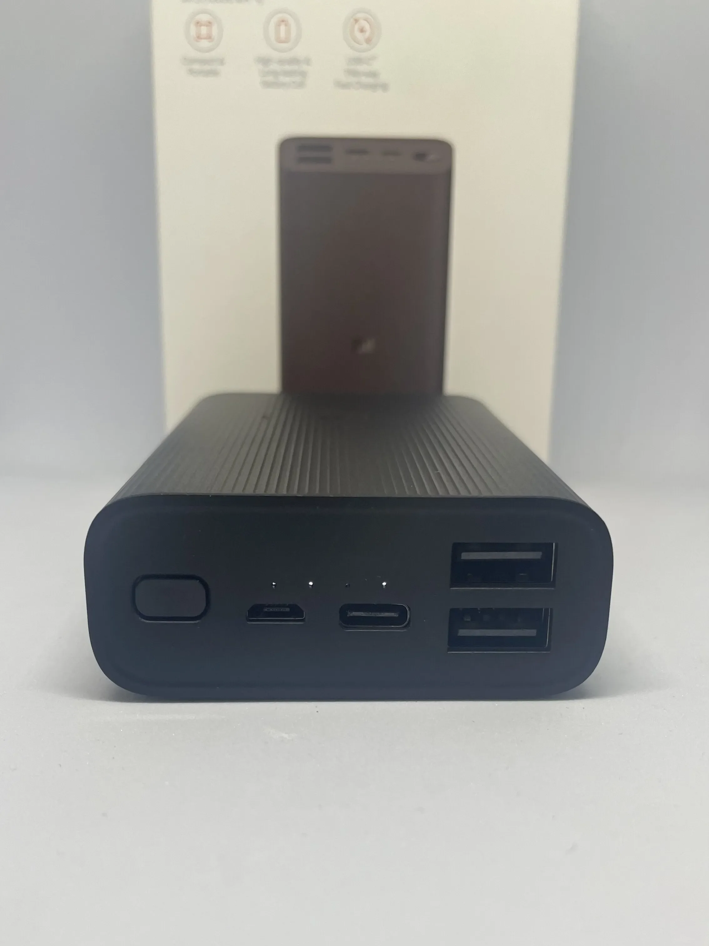 Внешний аккумулятор Xiaomi Mi Power Bank 3 Ultra Compact, 10 000 mAh