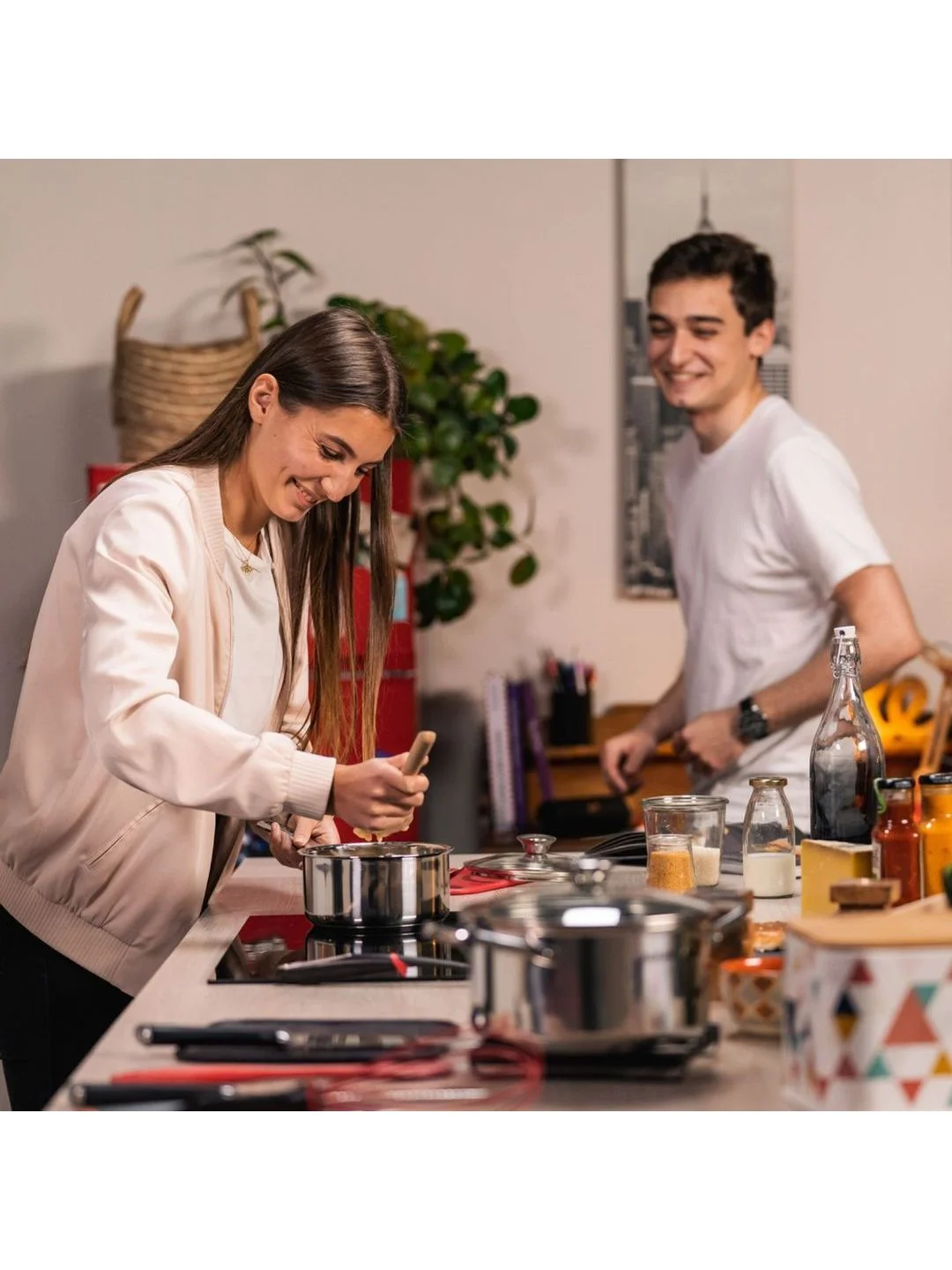 Серебряный кастрюля 5.4 л Tefal Cook Eat B9214674 с крышкой 24 см
